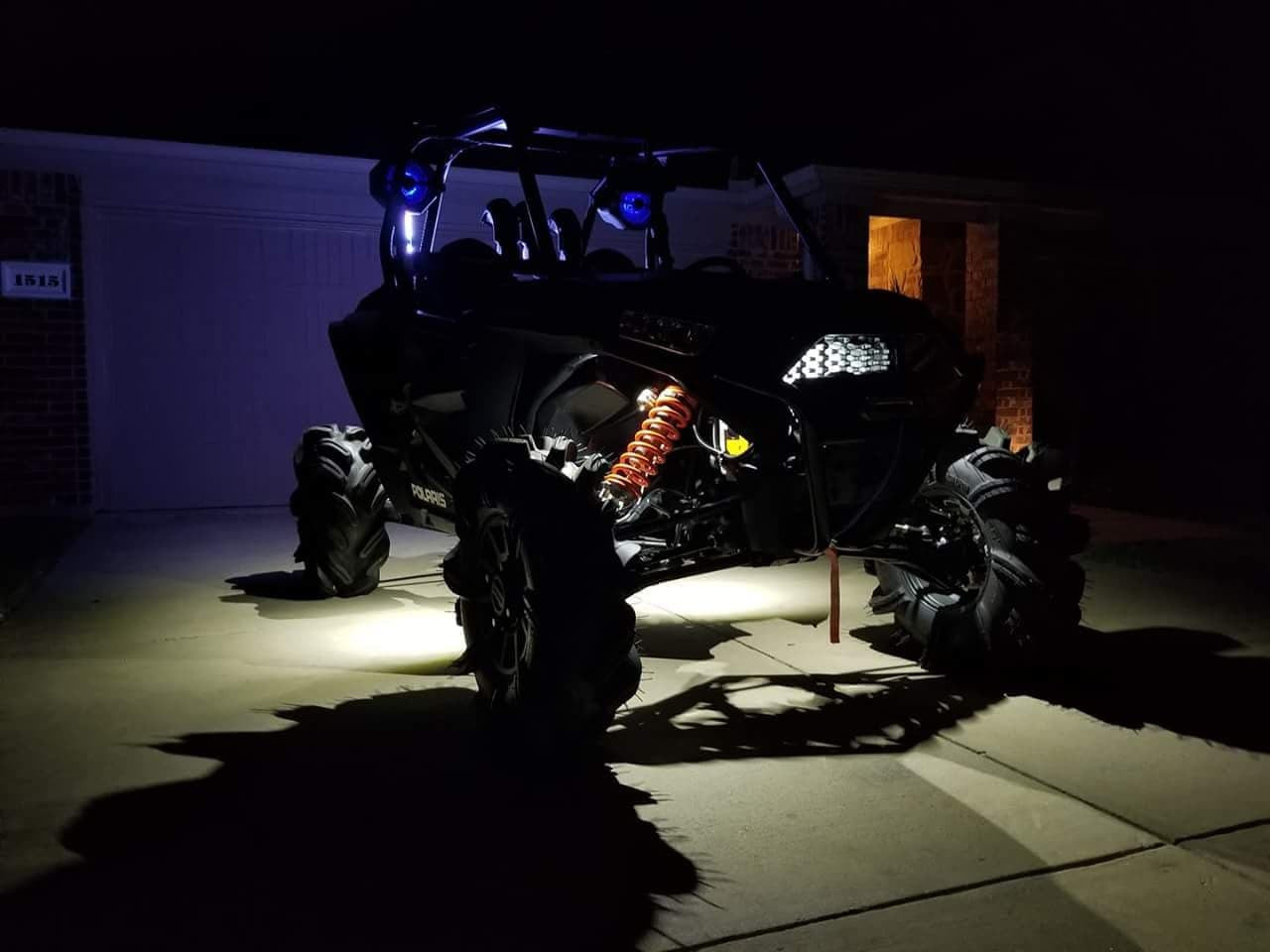 RGBW Rock Lights (24-LED Pods)