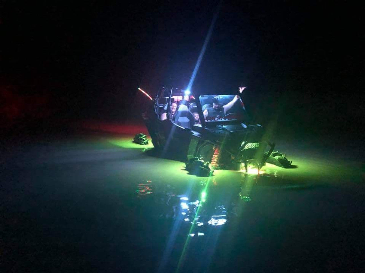 RGBW Rock Lights (24-LED Pods)