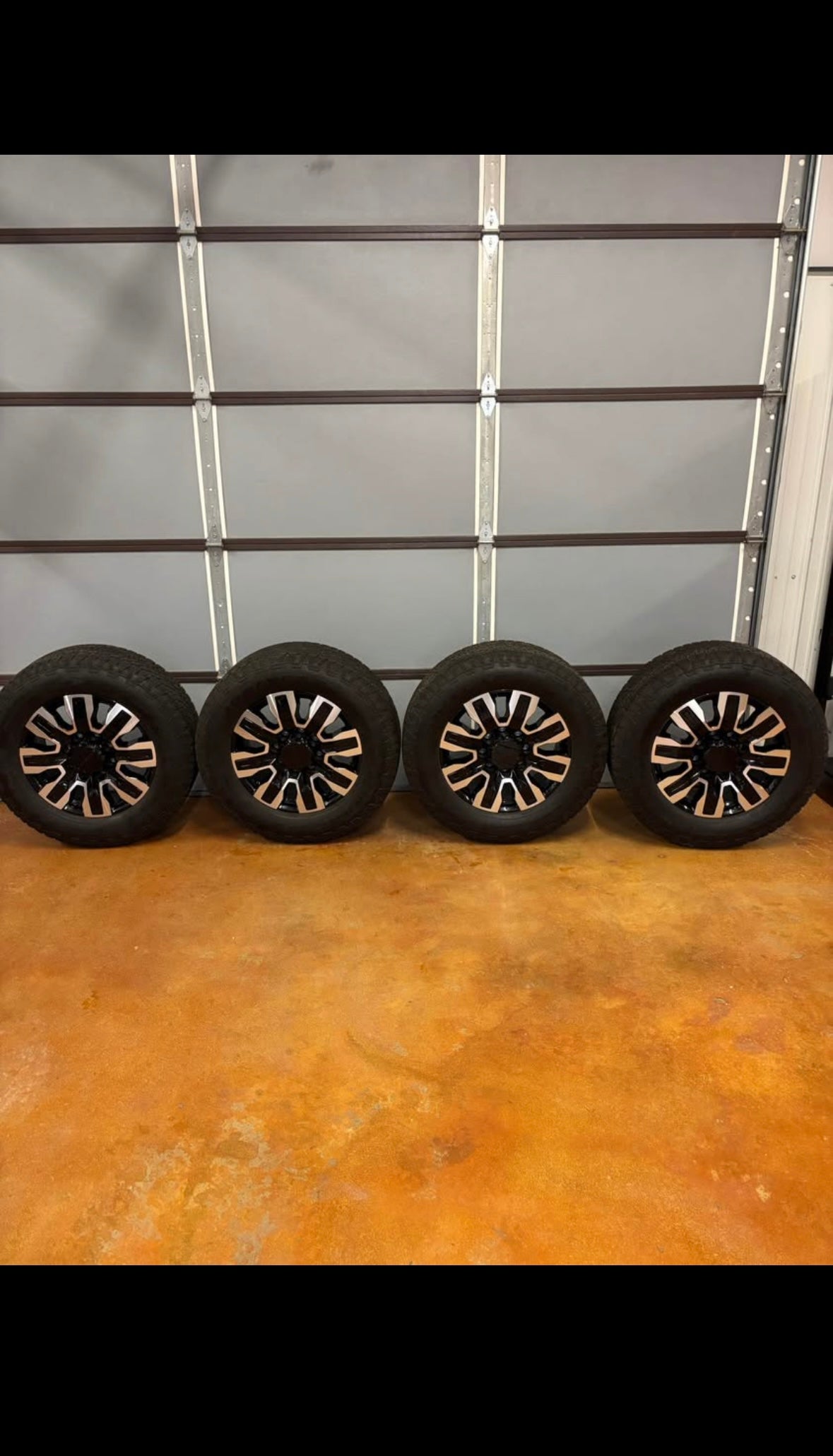 8X180 GMC Deanli Stocks