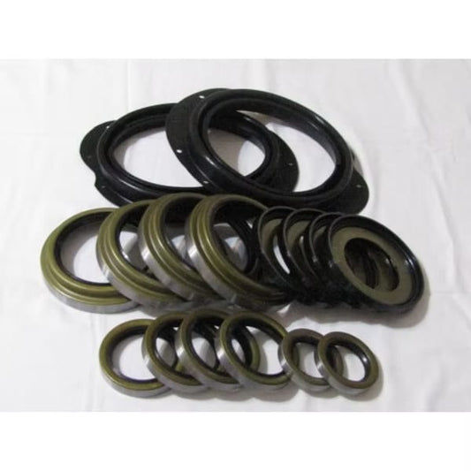 5 Ton Steer and Rear Boot and Seal Kit