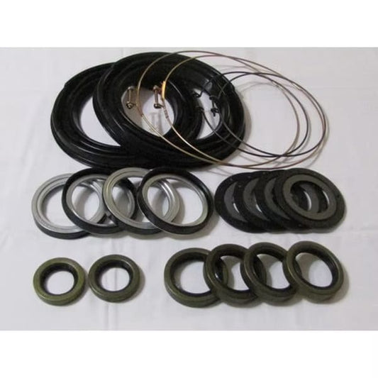 2.5 Ton Steer and Rear Boot and Seal Kit